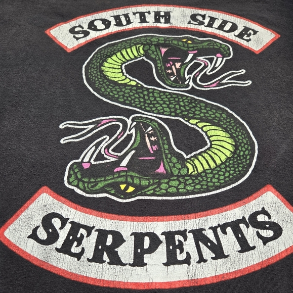 Riverdale South Side Serpents Graphic T-Shirt Black Warner Bros Men's Tshirt - Picture 6 of 6